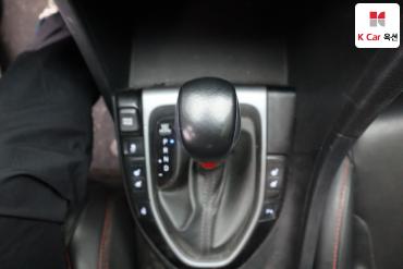 2018 - hyundai veloster