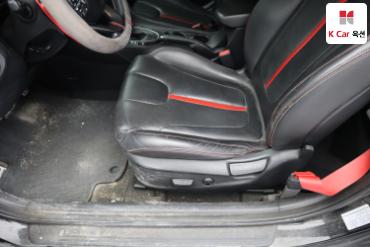 2018 - hyundai veloster