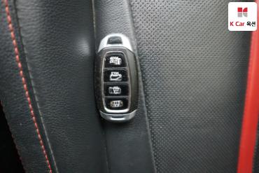 2018 - hyundai veloster