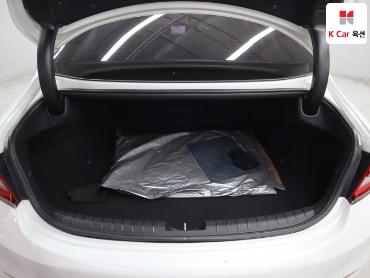 2018 - hyundai grandeur
