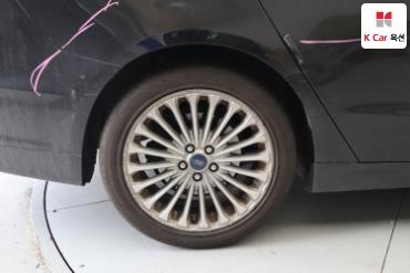 2014 - ford fusion
