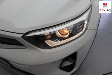 2020 - kia stonic