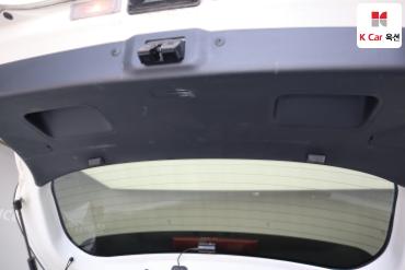 2020 - kia stonic