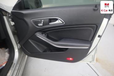 2017 - mercedes-benz cla250