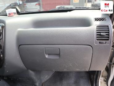 2019 - kia bongo iii