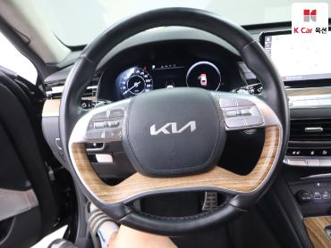 2023 - kia k9