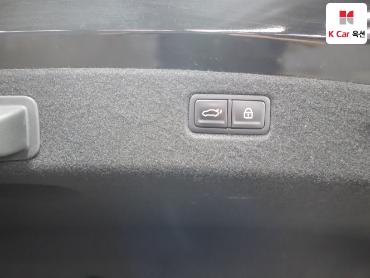 2023 - kia k9