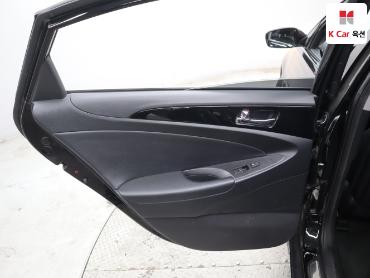 2010 - hyundai sonata