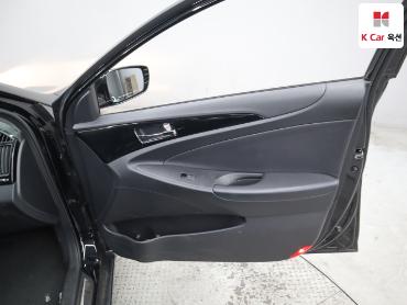 2010 - hyundai sonata