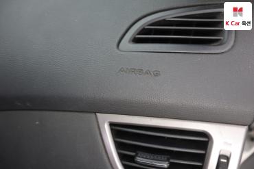 2012 - hyundai avante