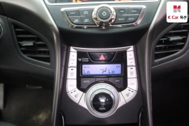 2012 - hyundai avante