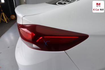 2017 - hyundai avante