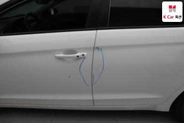 2017 - hyundai avante