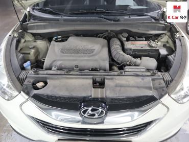 2011 - hyundai tucson
