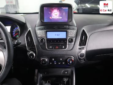 2011 - hyundai tucson