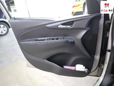 2016 - chevrolet spark