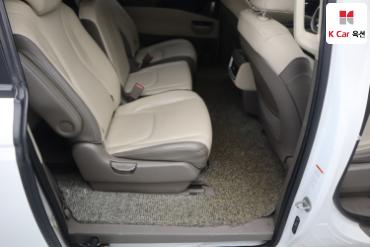 2022 - kia carnival