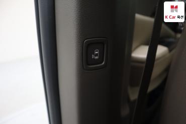 2022 - kia carnival