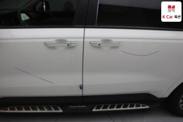 2022 - kia carnival