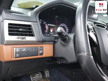 2018 - kg mobility (ssangyong) rexton