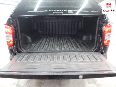 2018 - kg mobility (ssangyong) rexton