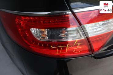 2011 - hyundai grandeur