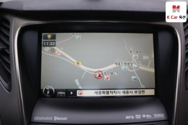 2011 - hyundai grandeur