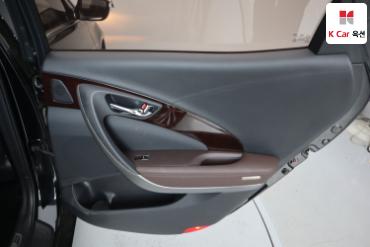 2011 - hyundai grandeur