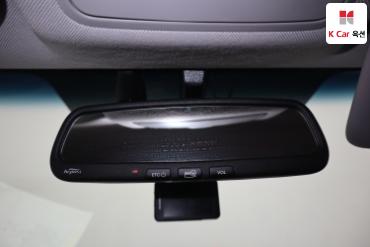 2017 - hyundai avante