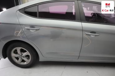 2017 - hyundai avante