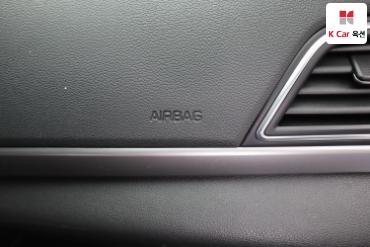 2017 - hyundai avante