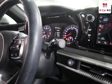 2021 - kia k5