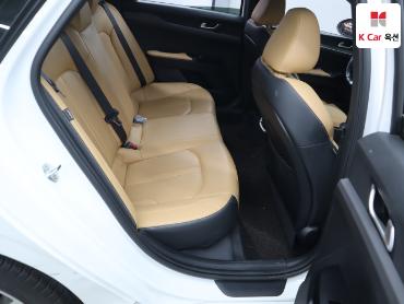 2021 - kia k5