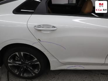 2021 - kia k5