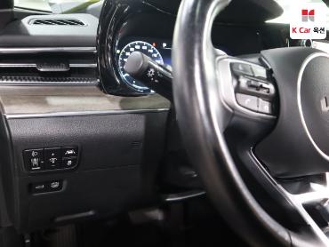 2022 - kia k5