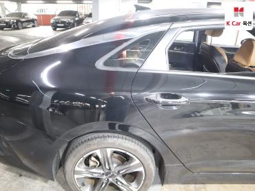 2022 - kia k5