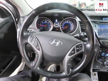 2014 - hyundai avante