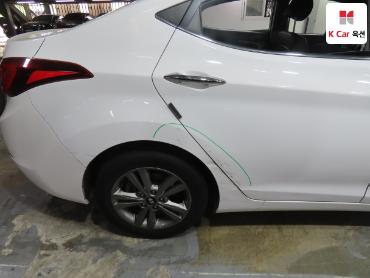 2014 - hyundai avante