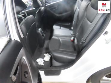 2014 - hyundai avante