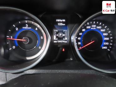 2014 - hyundai avante
