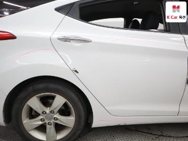 2012 - hyundai avante