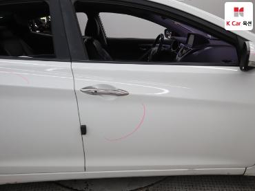 2012 - hyundai avante