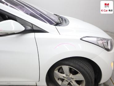 2012 - hyundai avante