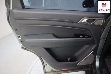 2019 - kg mobility (ssangyong) g4 rexton