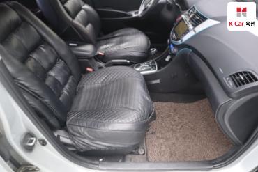 2014 - hyundai accent