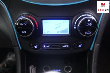 2014 - hyundai accent