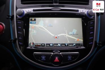 2014 - hyundai accent