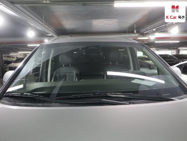 2023 - hyundai staria