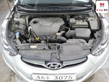 2011 - hyundai avante