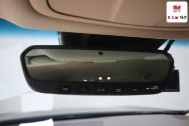 2018 - genesis g80